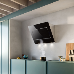 Настенная вытяжка FALMEC QUASAR GLASS BLACK 900 мм со стеклом